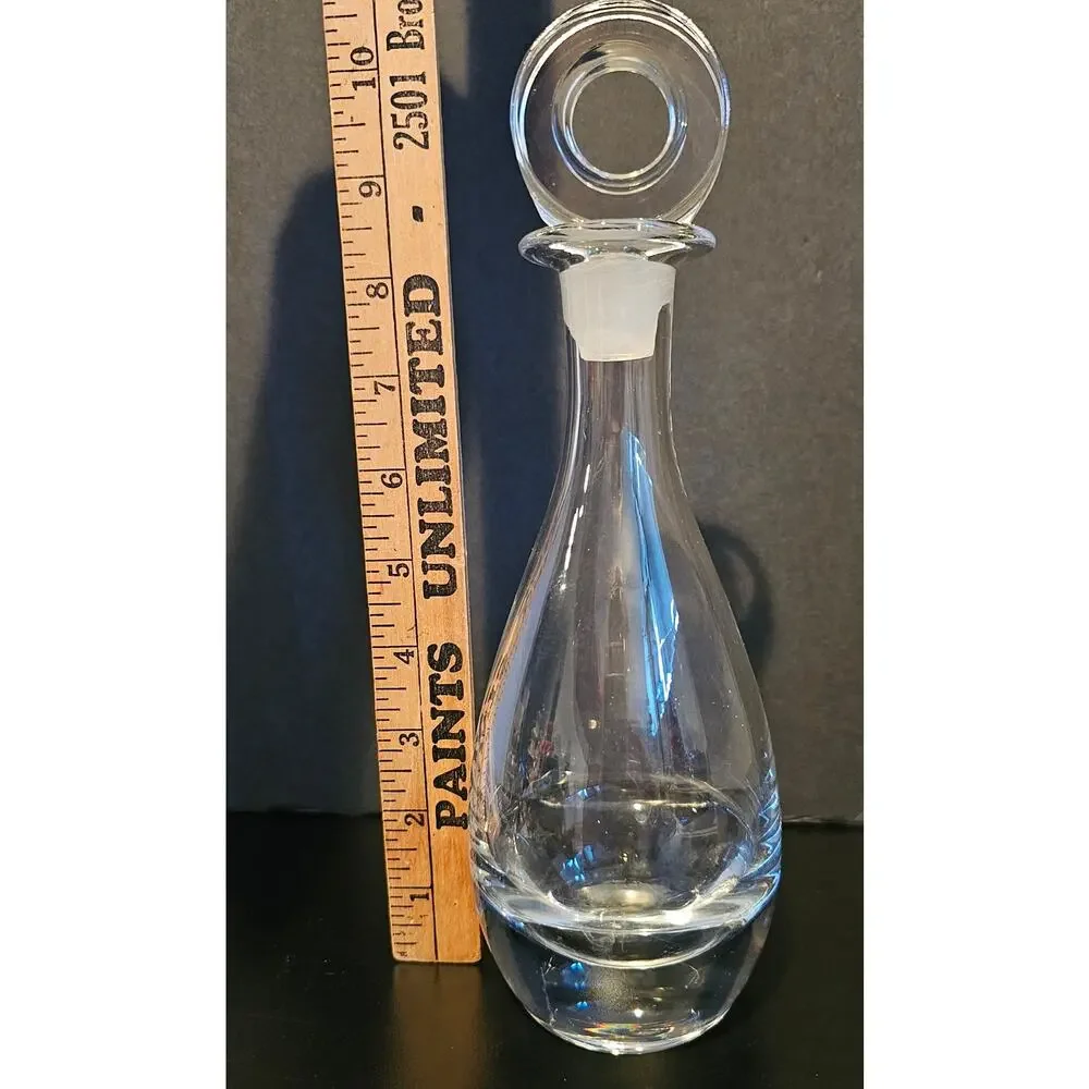 Vintage Clear Crystal Decanter with Ground Glass Circle Stopper